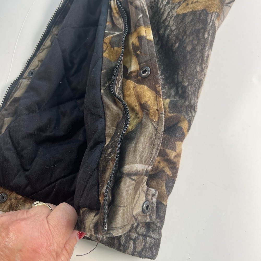 Cabelas Herters Men's Size M Coveralls Realtree Camo Insulated Hunting Jumpsuit - Picture 8 of 16